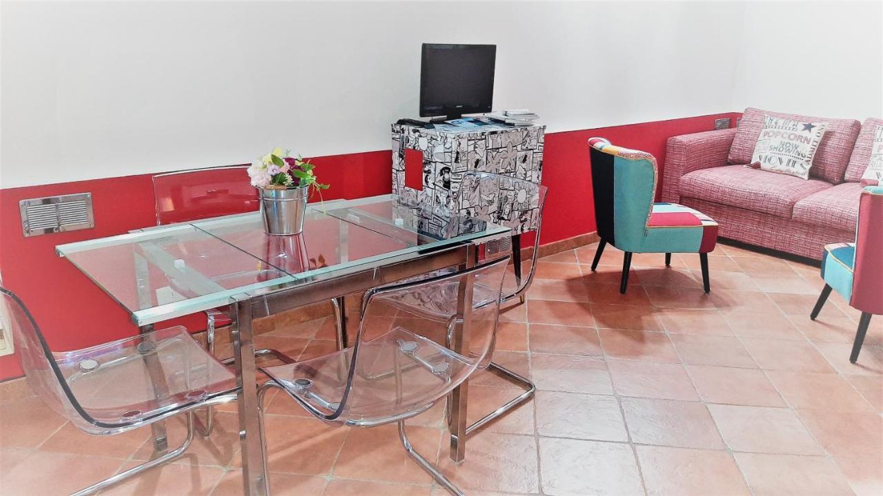 Movie Star Apartment With Garden Firenze Bagian luar foto