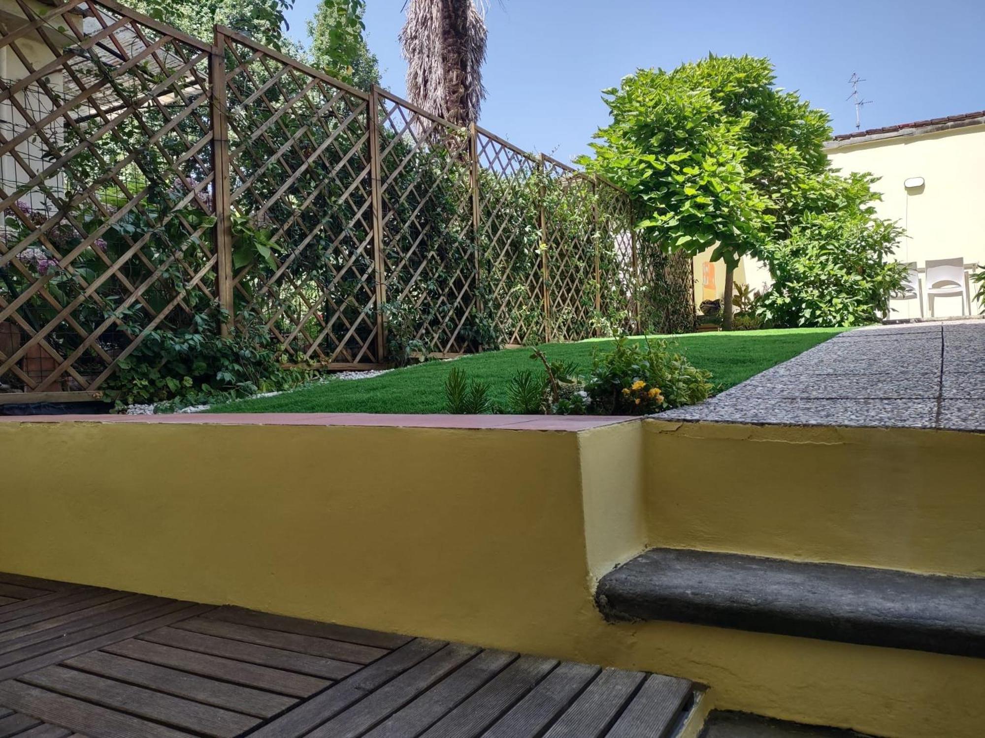 Movie Star Apartment With Garden Firenze Bagian luar foto